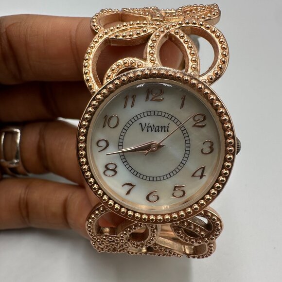 Vivani Watch Women Rose Gold Tone Wide Cuff Statement Band New Battery 7 Inch - Picture 1 of 10